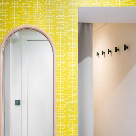 Victoriei Old Town - Self Check-in Bükreş