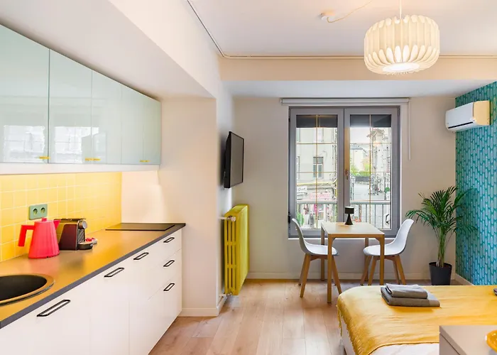 Victoriei Old Town - Self Check-in Apartman *